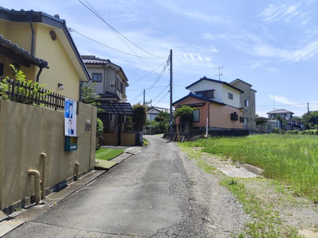 東松山市東平売地の前面道路含む現地写真