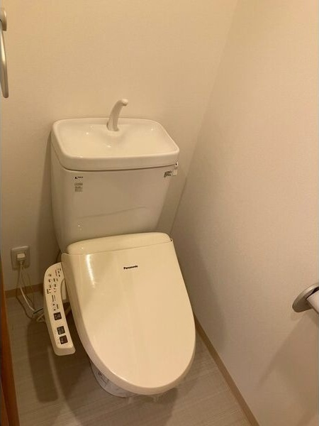 リアライズ代官町のトイレ