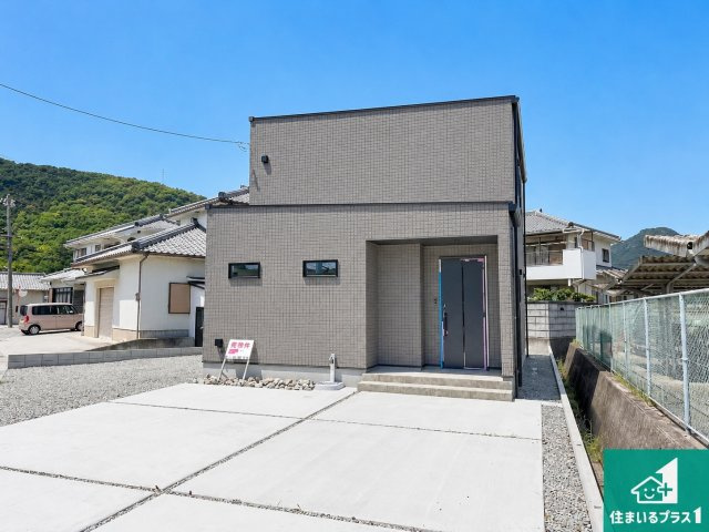 赤穂市浜市　未入居の外観|安心の10年保証！外観を美しく保ち、雨水で汚れを落とします！気になることがありましたら、お気軽にお問い合わせください！