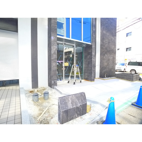 H&K KASHIWA HILLSのエントランス|毎日通るエントランスはこのようになっています