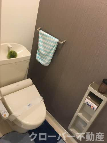 シャーメゾン郡家 C棟のトイレ