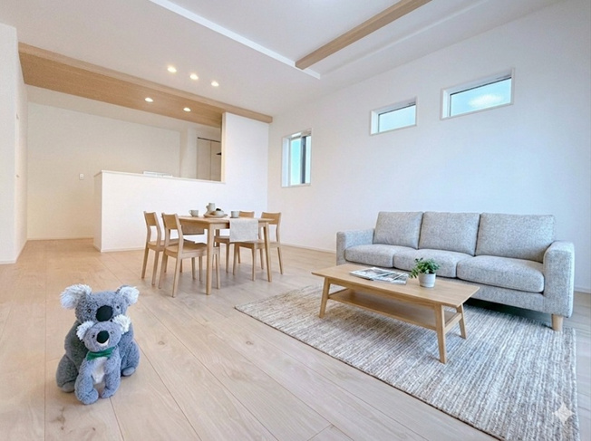 【居間・リビング】 | 前橋市荒牧町　新築住宅 | AIによる家具配置イメージです