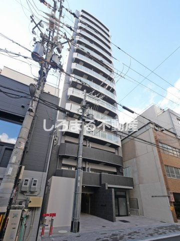 コンフォリア・リヴ大阪本町の外観