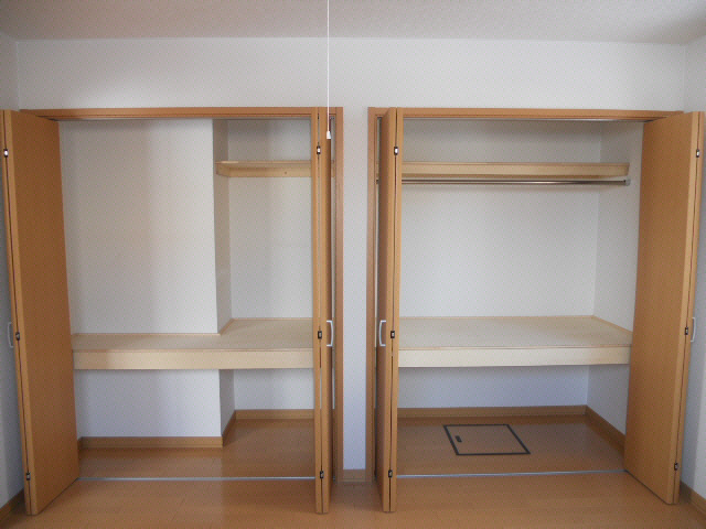 ビラ文苑７号館の収納