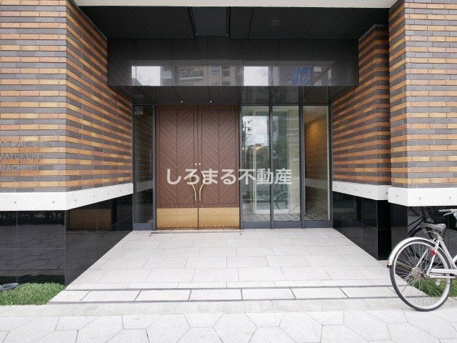 セイワパレス玉造上町台のエントランス