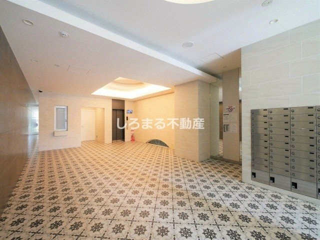 セイワパレス玉造上町台のロビー