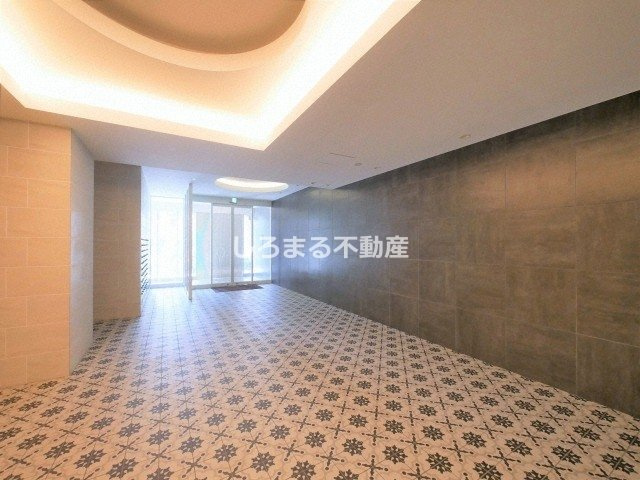 セイワパレス玉造上町台のロビー