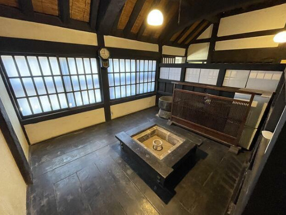 忠治山貸店舗の内装