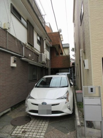 堀ノ内町１丁目借地権付建物
