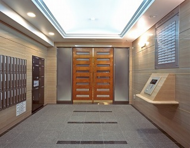 ロアール松川町のエントランス