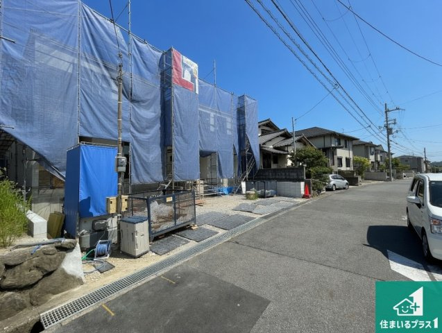 ★5(土)6(日)現地見学可能！★大津市向陽町　全2邸　の前面道路含む現地写真|周辺は落ち着いた街並みの住宅地！子育てがしやすい住環境です！まだ未完成ですが、現地でしかわからない事もございます。是非一度ご覧ください。