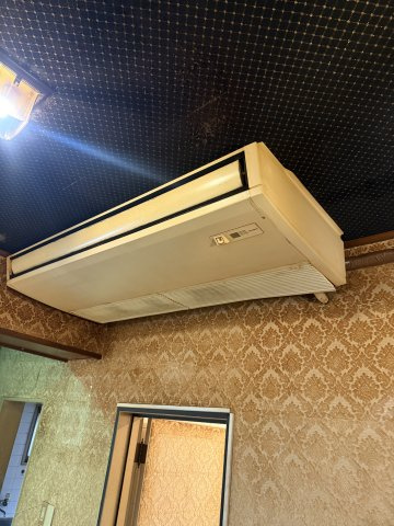 リラッサ清水1階店舗