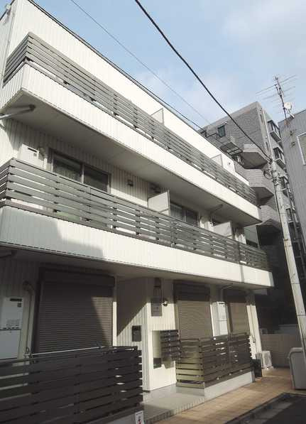 ケイ・アパルトメント三宿　南向き　駐輪場　角部屋
