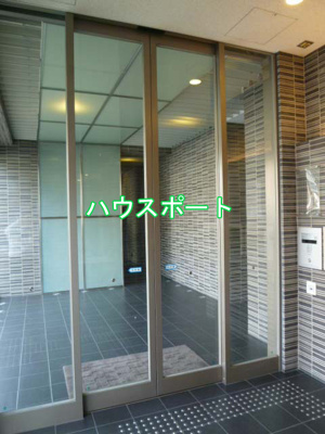 【エントランス】 | ネバーランド烏丸五条