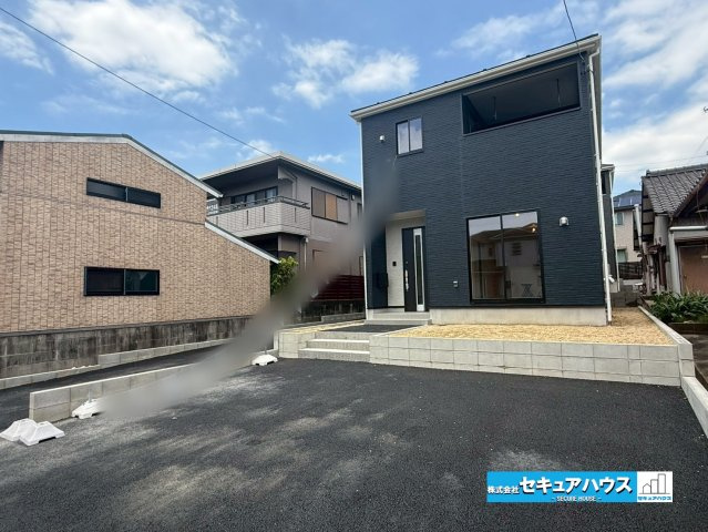 【完成！今からご案内可能】知多市八幡東大平地　全2棟の外観：施工例|事前予約にて現地ご見学いただけます！お気軽にお問い合わせください♪
■株式会社　セキュアハウス■
住宅ローンに強く、知識、経験豊富なスタッフ在籍
お客様に寄り添い、ご成約後もサポート致します。