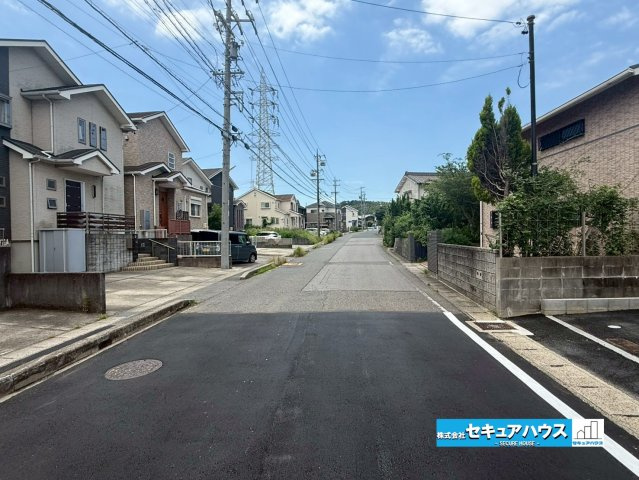 【完成！今からご案内可能】知多市八幡東大平地　全2棟の前面道路含む現地写真|事前予約にて現地ご見学いただけます！お気軽にお問い合わせください♪
■株式会社　セキュアハウス■
住宅ローンに強く、知識、経験豊富なスタッフ在籍
お客様に寄り添い、ご成約後もサポート致します。