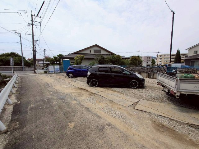 Colorisー小倉南区沼本町2丁目2期　【小倉南区　新築戸建て】の前面道路含む現地写真|現地撮影　2026,6,11　Colorisー小倉南区沼本町2丁目2期　【小倉南区　新築戸建て】