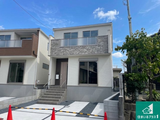 ★現地見学可能！★　大津市向陽町　全2邸　の外観|安心の10年保証！外観を美しく保ち、雨水で汚れを落とします！気になることがありましたら、お気軽にお問い合わせください！