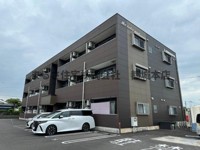 インターウエスト