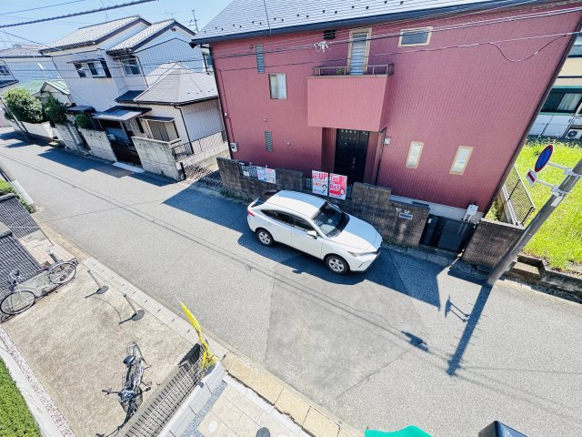 流山市松ケ丘４丁目新築戸建【東小学校:10分】の展望|バルコニーより道路側眺望・南道路で日当たり良好♪