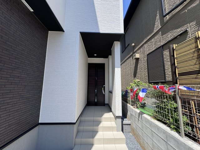 流山市松ケ丘４丁目新築戸建【東小学校:10分】のエントランス|エントランス