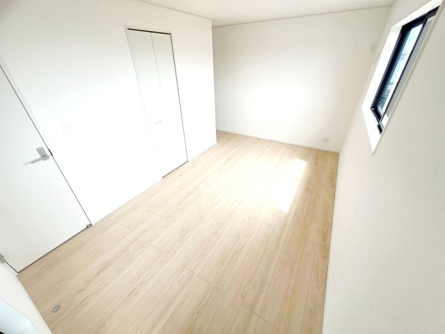 吉田町住吉　第13／の洋室