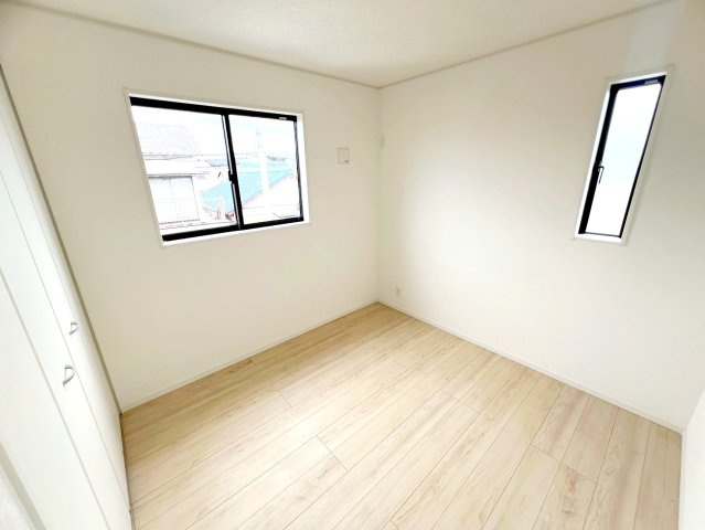 吉田町住吉　第13／の洋室