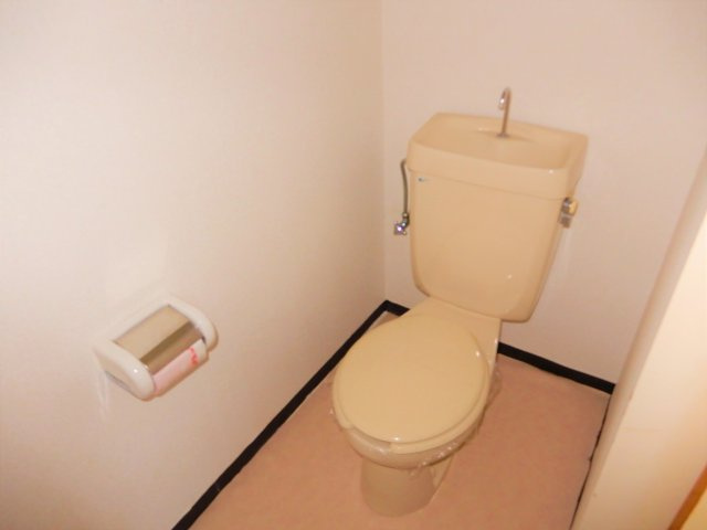 ニューシティ塩田町Bのトイレ