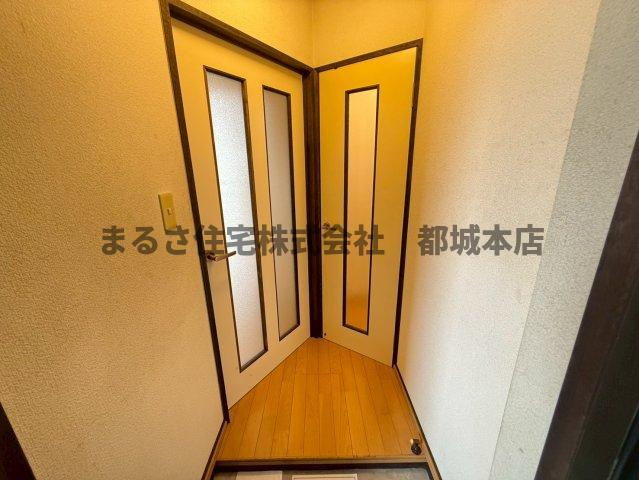 ロワイヤルヒルズ「水道料込み」の内装