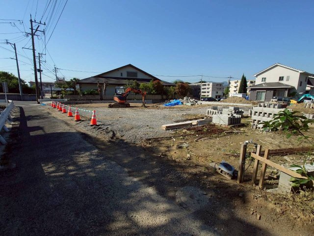 ーBloomーブルームー小倉南区沼本町2丁目2期　【小倉南区　新築戸建て】の前面道路含む現地写真|現地撮影　2026,5,6　ーBloomーブルームー小倉南区沼本町2丁目2期　【小倉南区　新築戸建て】