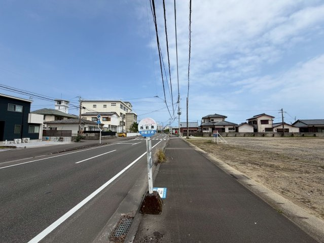 大字田吉　土地の前面道路含む現地写真