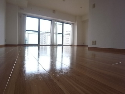 【居間・リビング】 | 戴慶カーサグラシア