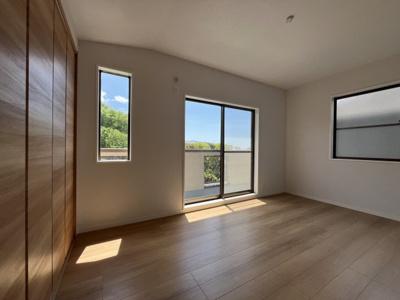 【洋室】 | 甲栄台５丁目　中古戸建 | 洋室約6.7帖