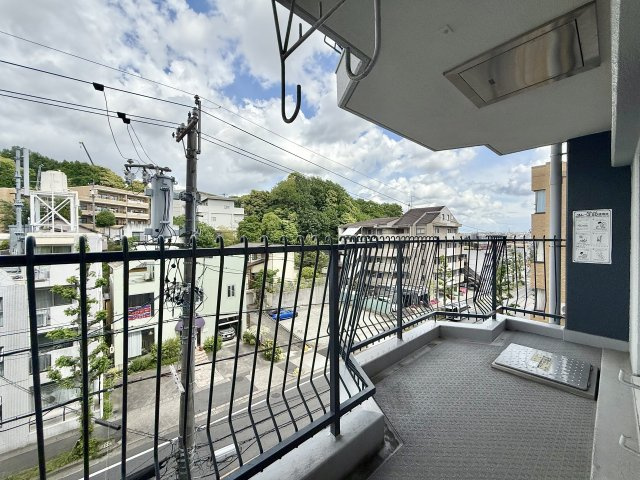名古屋市天白区表山２丁目の中古マンションのバルコニー
