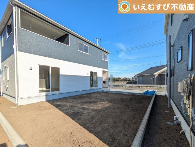 Cradle garden　寄居町用土第4の庭|ガーデニングが楽しめそう
季節の草花で彩りを！ガーデニングで緑あふれる景色を作るのも楽しみ♪