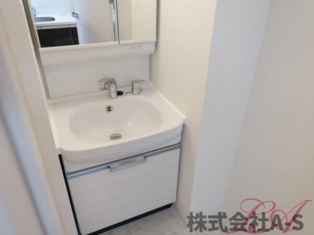 ディアレイシャス金山の洗面所|同間取り画像使用
実際のお部屋と色などが異なる場合がございます。