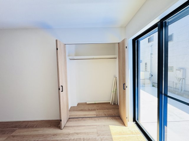 流山市松ヶ丘６丁目新築戸建の収納|7.5帖寝室収納