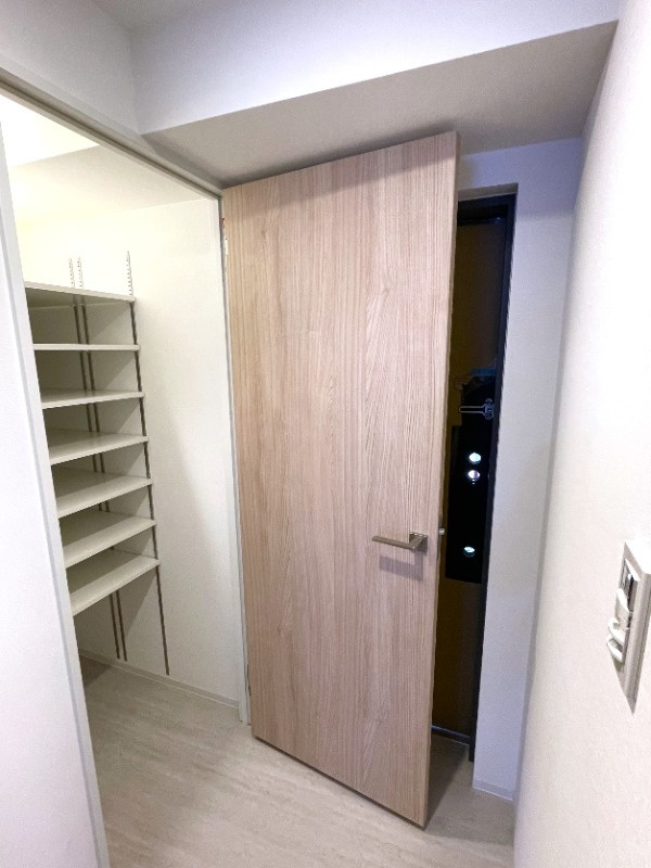 メジリス　新羽の収納