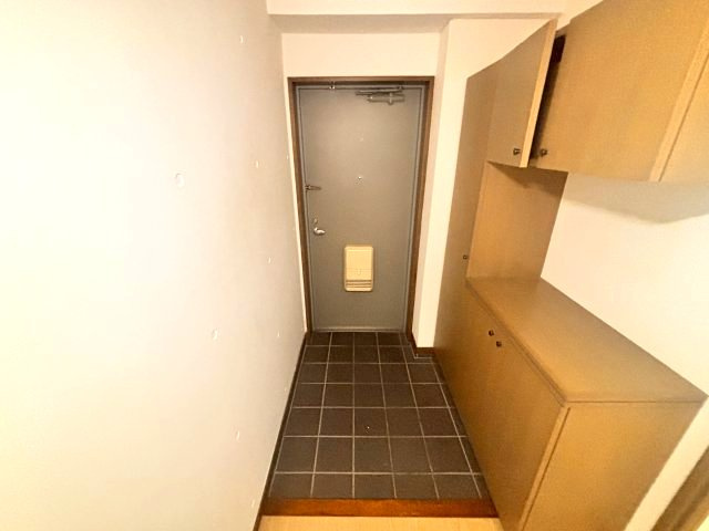 御影大蔵マンションの玄関
