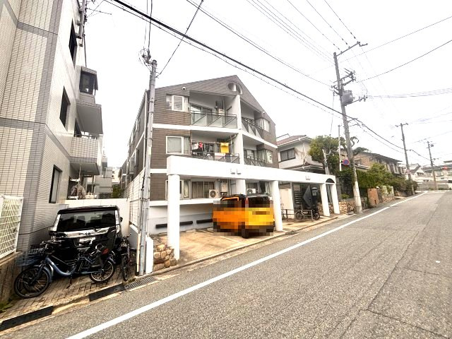 御影大蔵マンションの外観