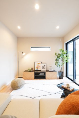 向日市鶏冠井町番田　新築戸建の内観：施工例|施工例