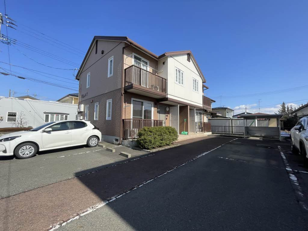 ブランシェＴの駐車場