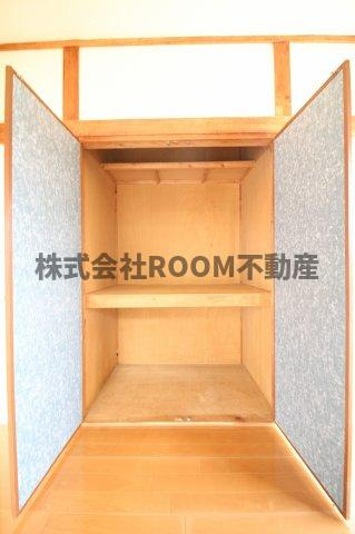 山野内貸家(2階建)の収納|収納豊富です