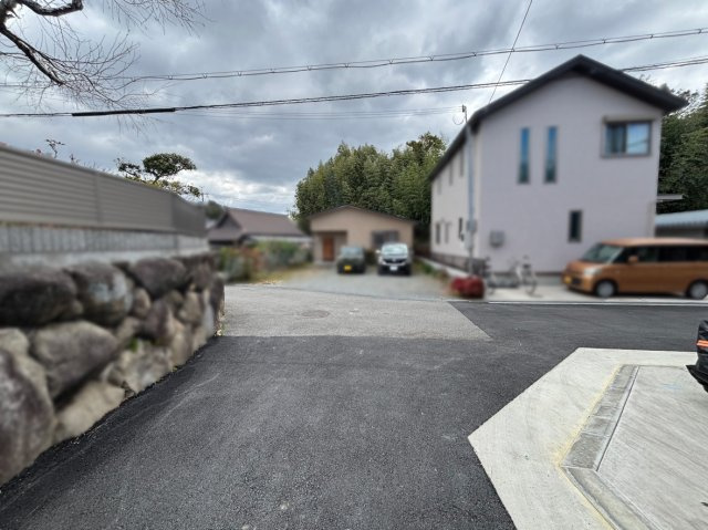 茄子作の前面道路含む現地写真|周辺道路（2026年3月撮影）