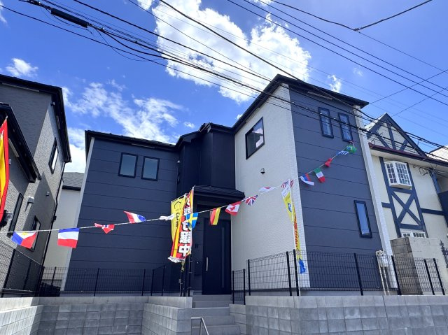 松戸市中金杉4丁目新築戸建【小金北小学校:7分】の外観|A号棟外観・完成済み内覧可能です！