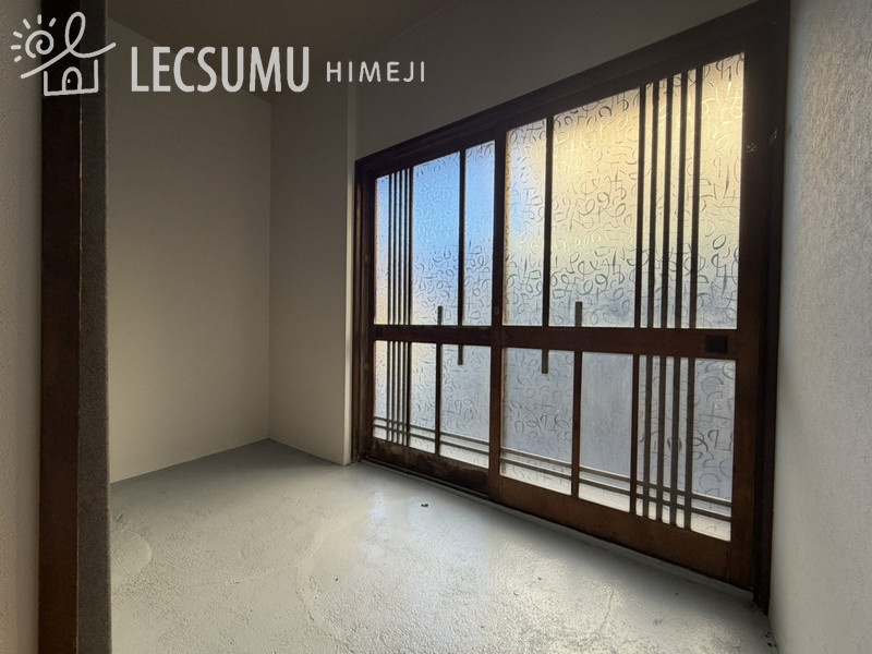 姫路市白浜町/中古戸建の玄関