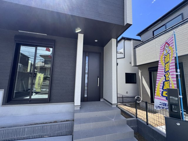 松戸市中金杉4丁目新築戸建【小金北小学校:7分】のエントランス|エントランス