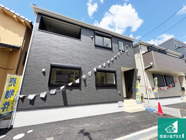 高槻市永楽町　第2期　新築一戸建ての外観|安心の10年保証！外観を美しく保ち、雨水で汚れを落とします！気になることがありましたら、お気軽にお問い合わせください！