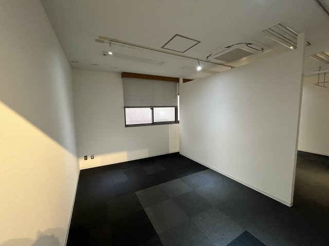 心斎橋アーバンコート(旧アートマスターズ心斎橋ビル)の内装