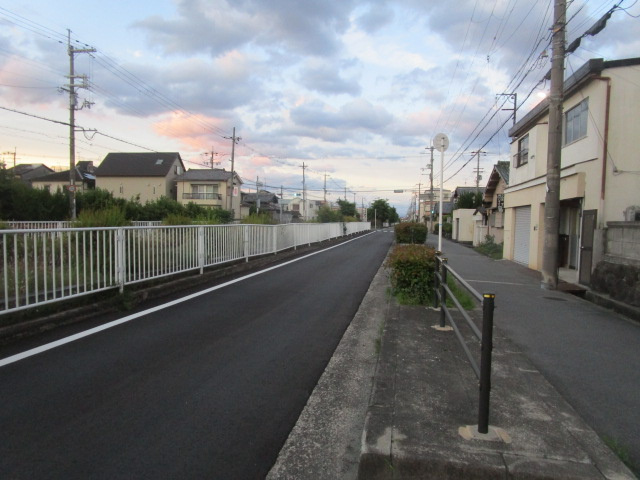 八尾市中田４丁目の倉庫の周辺